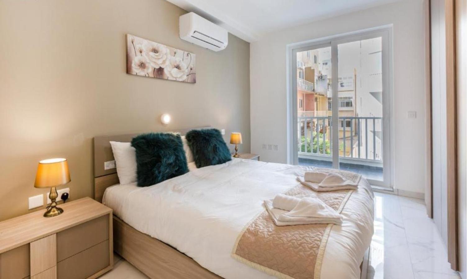 סיינט פול ביי New 3 Bedroom Apartment A1 מראה חיצוני תמונה