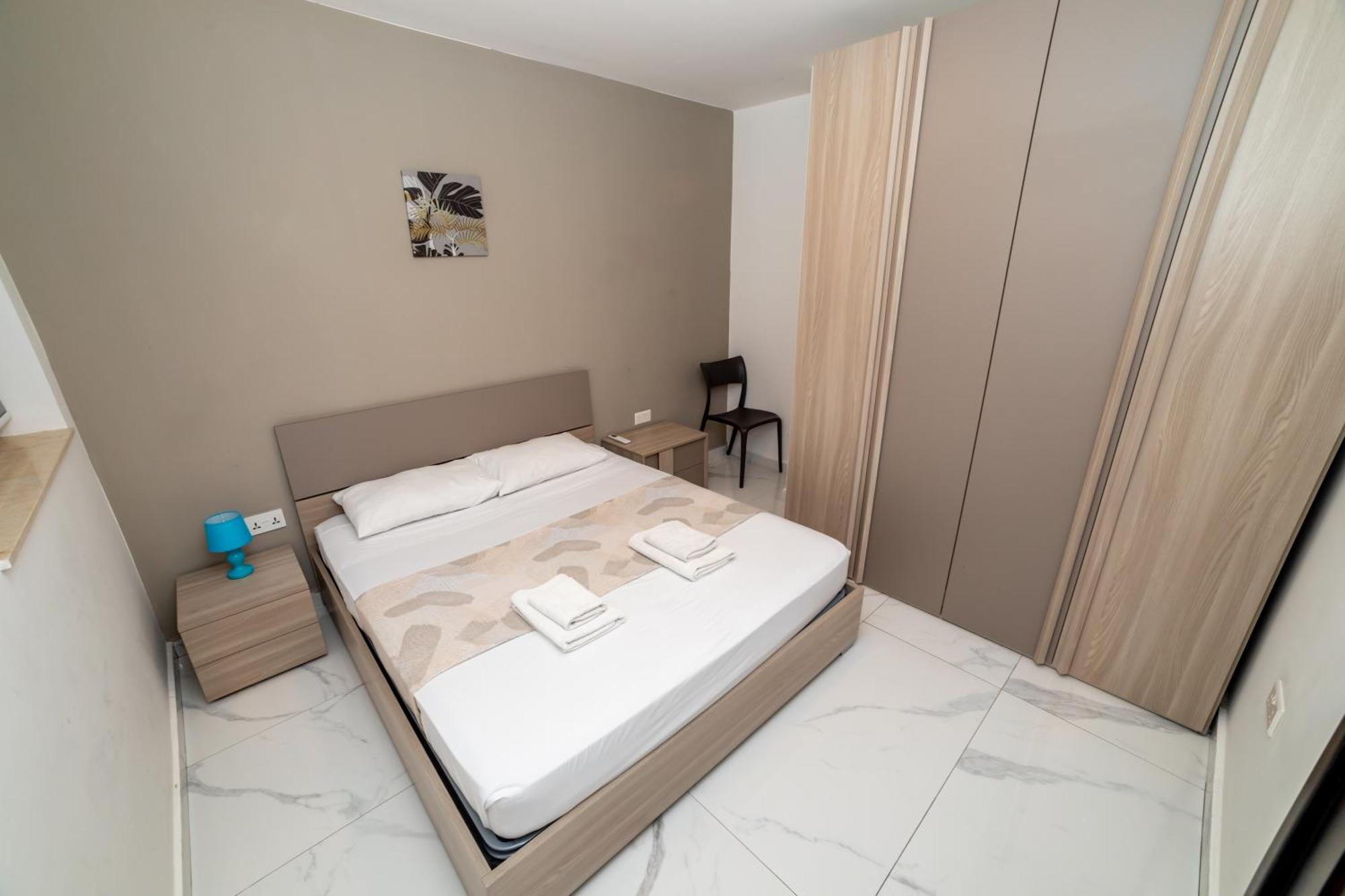 סיינט פול ביי New 3 Bedroom Apartment A1 מראה חיצוני תמונה