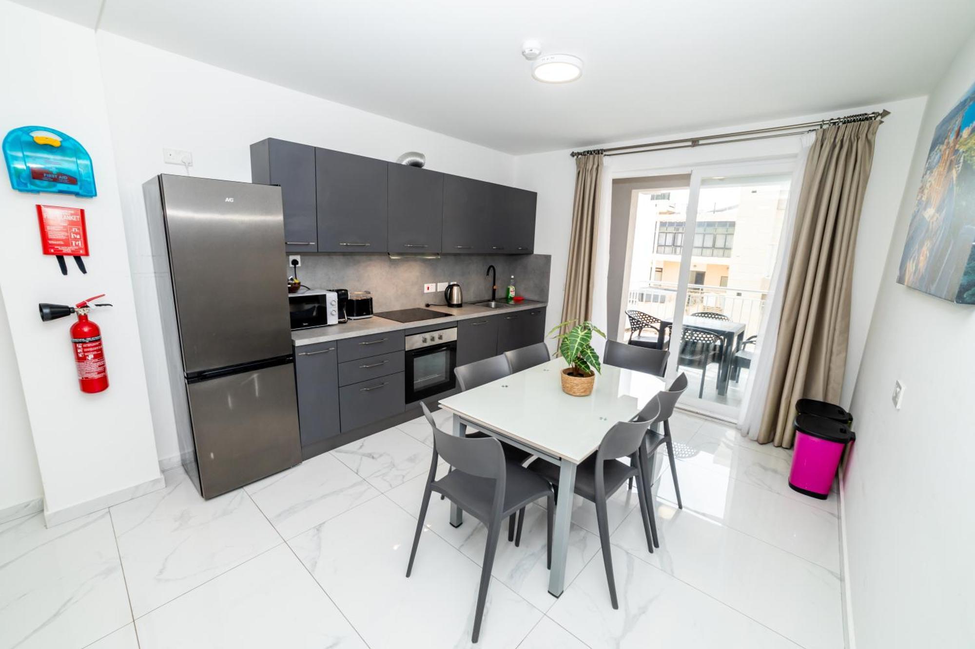 סיינט פול ביי New 3 Bedroom Apartment A1 מראה חיצוני תמונה