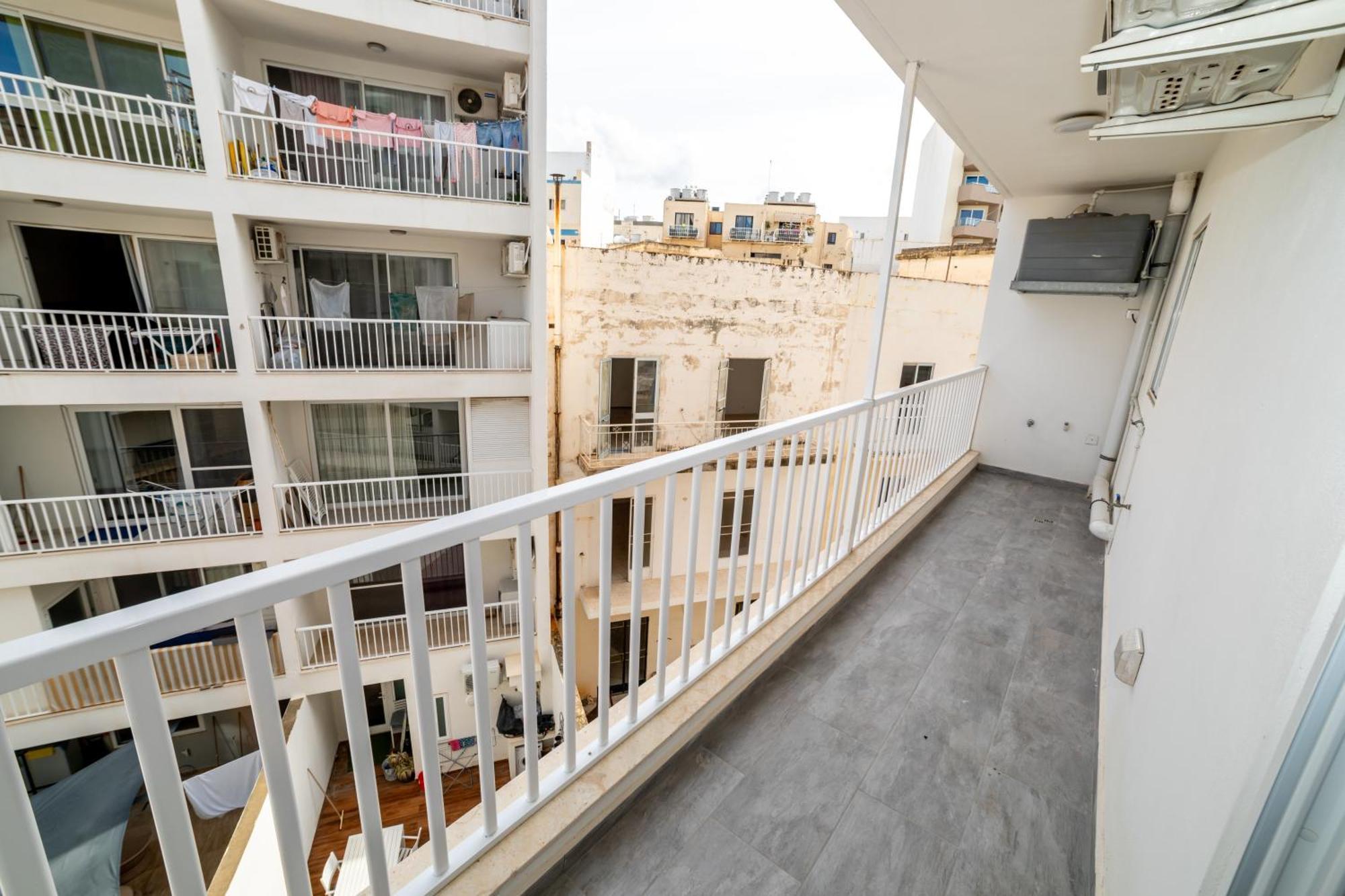 סיינט פול ביי New 3 Bedroom Apartment A1 מראה חיצוני תמונה